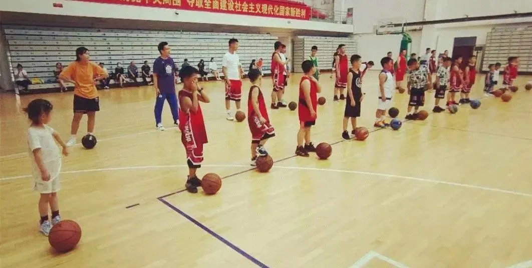 如何从篮球传说的故事中获得训练灵感_1
